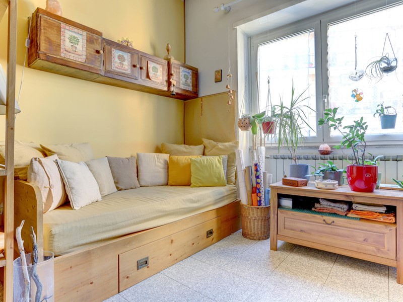 Bilocale in Vendita a Roma, 250'000&euro;, 82 m²