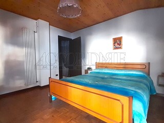 Trilocale in Vendita a Castello Tesino, 45'000&euro;, 45 m², arredato