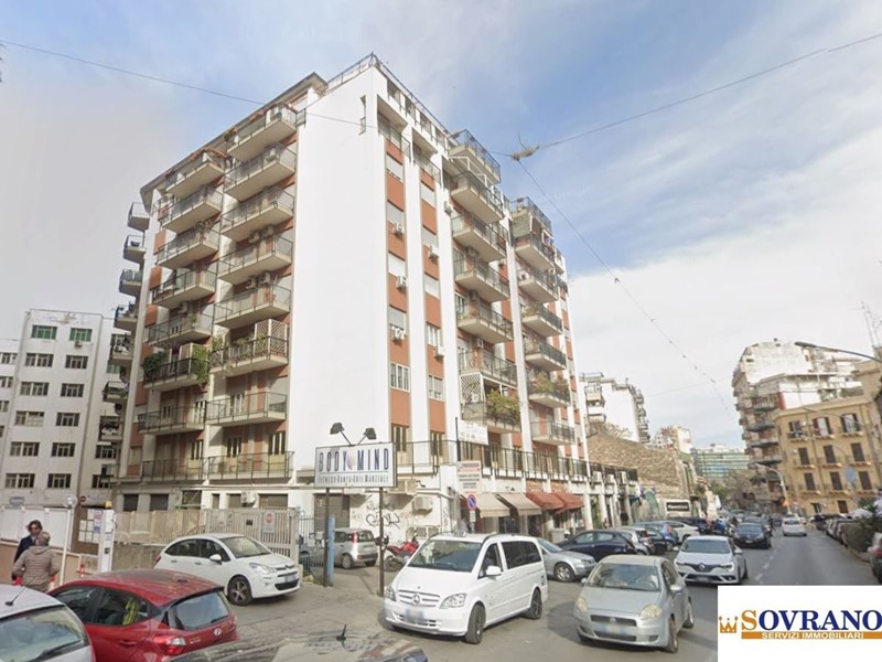 Quadrilocale in Vendita a Palermo, 260'000&euro;, 150 m²