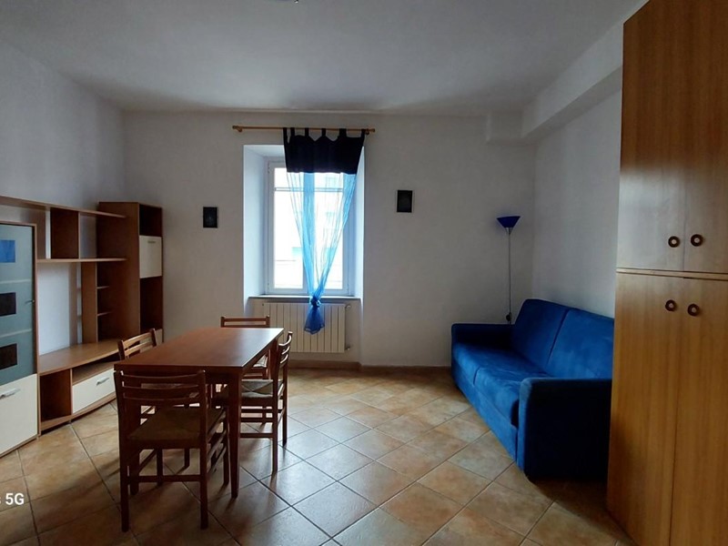 Monolocale in Affitto a Livorno, 580€, 35 m², arredato