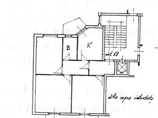 Quadrilocale in Vendita a Casoria, 160'000€, 86 m², con Box
