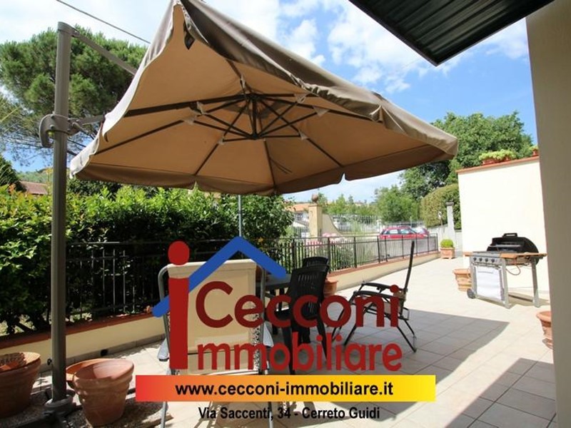 Appartamento in Vendita a Lamporecchio, 135'000€, 90 m², con Box