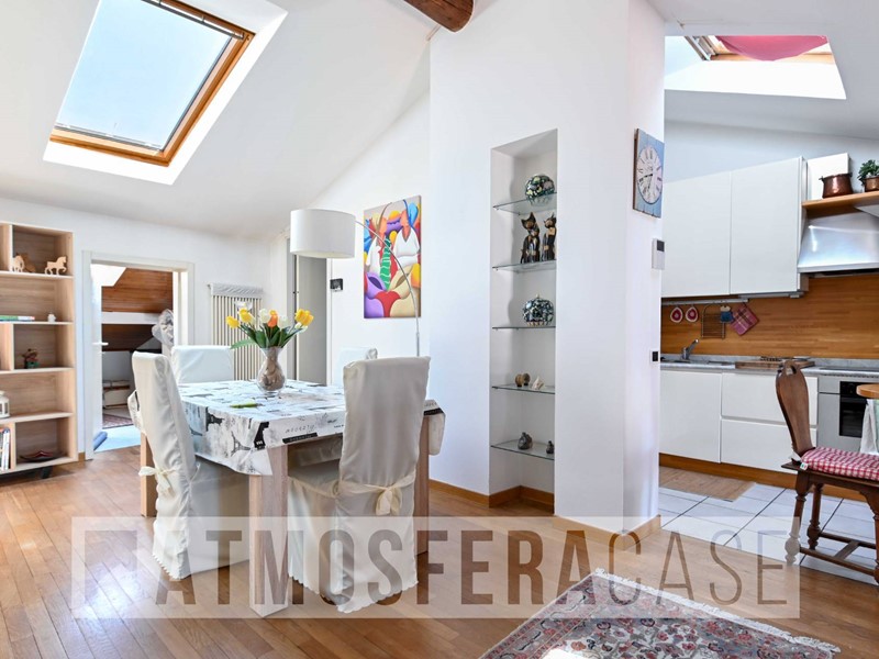 Bilocale in Affitto a Bergamo, 1'200&euro;, 85 m²