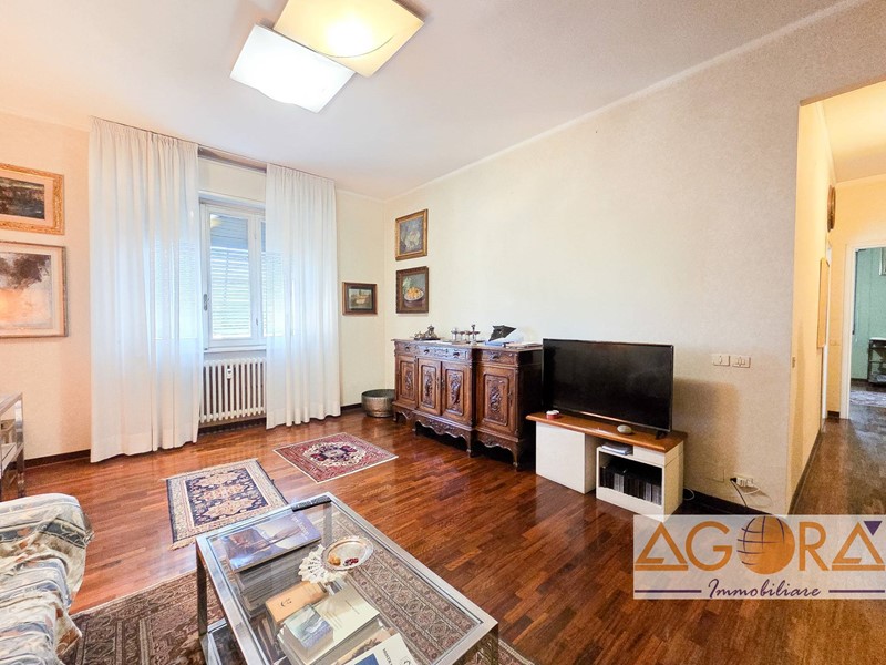 Appartamento in Vendita a Tortona, 150'000€, 122 m²