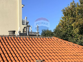 Trilocale in Vendita a Trieste, 169'000€, 80 m²