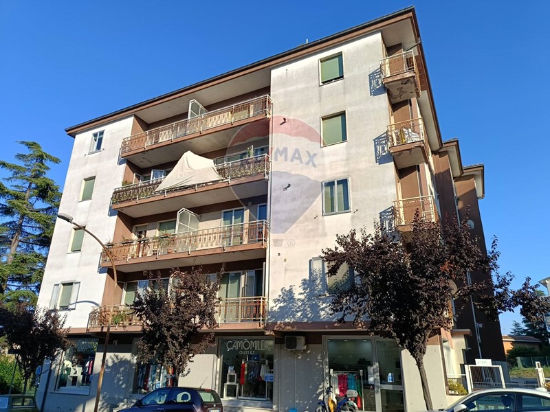 Appartamento in Vendita a Vasto, 130'000€, 140 m²