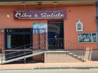 Attività commerciale in Vendita a Santa Maria di Licodia, 150'000€, 107 m²
