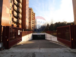 Box in Vendita a Sesto San Giovanni, 49'000€, 60 m²