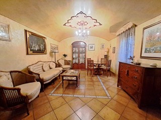 Villa in Vendita a Roma, 1'240'000€, 300 m²