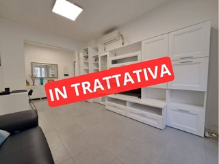 Bilocale in Vendita a Roma, 250'000&euro;, 70 m²