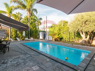 Villa in Vendita a San Giovanni la Punta, 519'000€, 140 m²