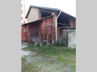 Rustico in Vendita a Pregnana Milanese, 53'000€, 71 m²