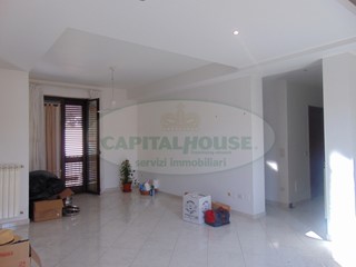 Trilocale in Vendita a Quadrelle, 125'000€, 95 m²