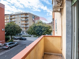 Appartamento in Vendita a Caltagirone, 64'000€, 81 m²