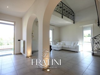 Appartamento in Vendita a Civitella del Tronto, 185'000€, 195 m²