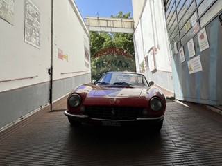 Immobile commerciale in Vendita a Firenze, 187'000€, 2700 m²