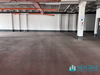 Capannone in Affitto a Gaggiano, 3'500€, 1540 m²