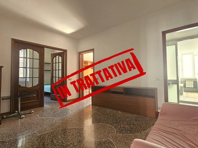Appartamento in Vendita a Genova, 103'000&euro;, 98 m²