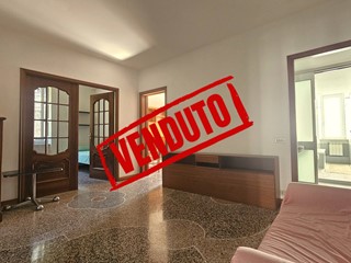 Appartamento in Vendita a Genova, 103'000&euro;, 98 m²