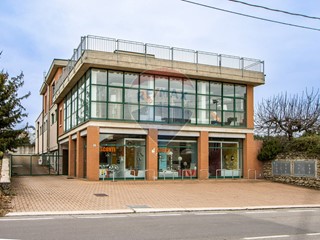 Appartamento in Vendita a Lurago d'Erba, 759'000€, 900 m²