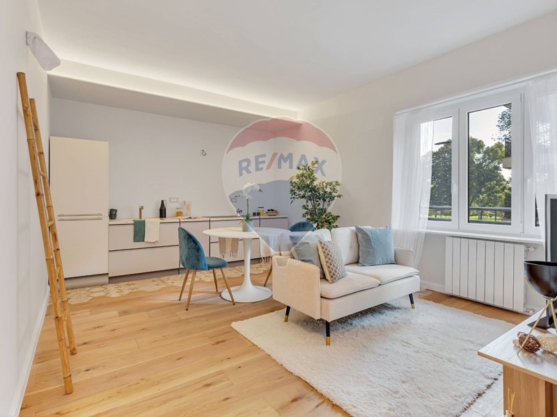 Bilocale in Vendita a Milano, 485'000€, 51 m²
