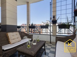 Appartamento in Vendita a Milano, 890'000€, 145 m²