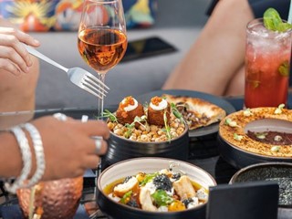 Attività commerciale in Vendita a Rivalta di Torino, 100 m²