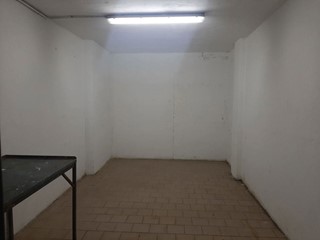 Box in Vendita a Moncalieri, 7'500€, 18 m²