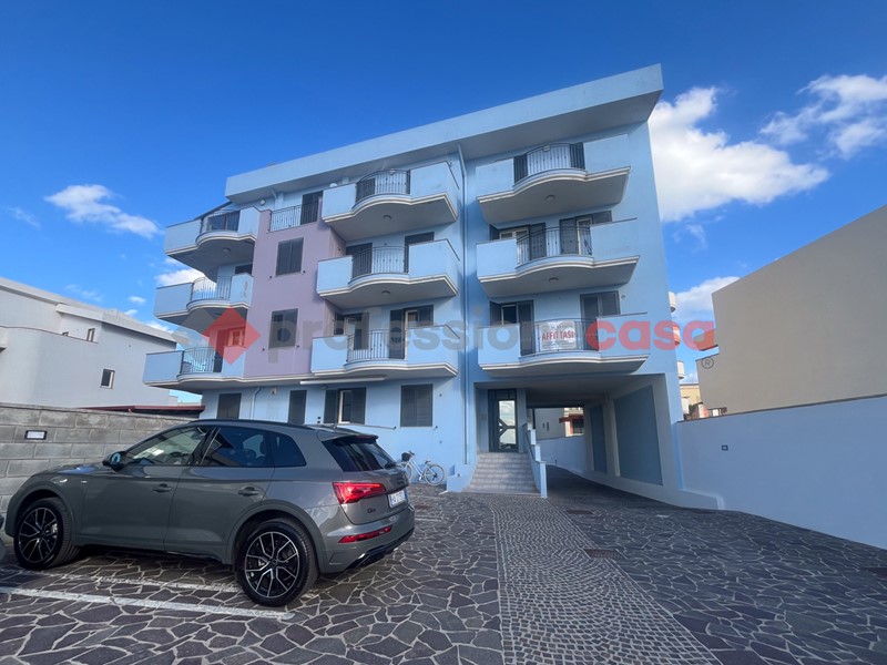 Trilocale in Affitto a Milazzo, 950€, 80 m², arredato