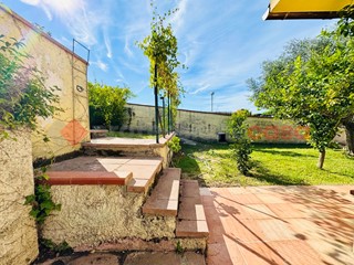 Villa in Vendita a Terracina, 295'000€, 70 m², arredato