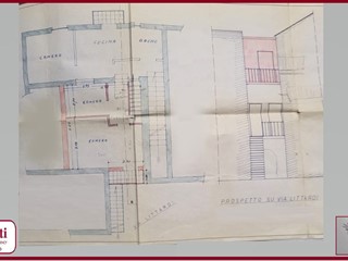 Quadrilocale in Vendita a Sanremo, 125'000€, 68 m²