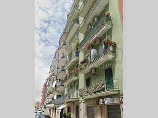 Trilocale in Vendita a Bari, 275'000€, 100 m²