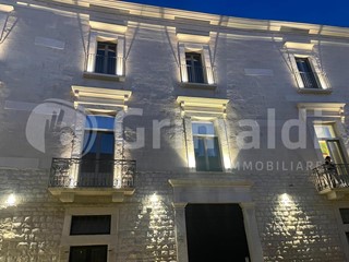 Bilocale in Affitto a Trani, 600€, 46 m², arredato