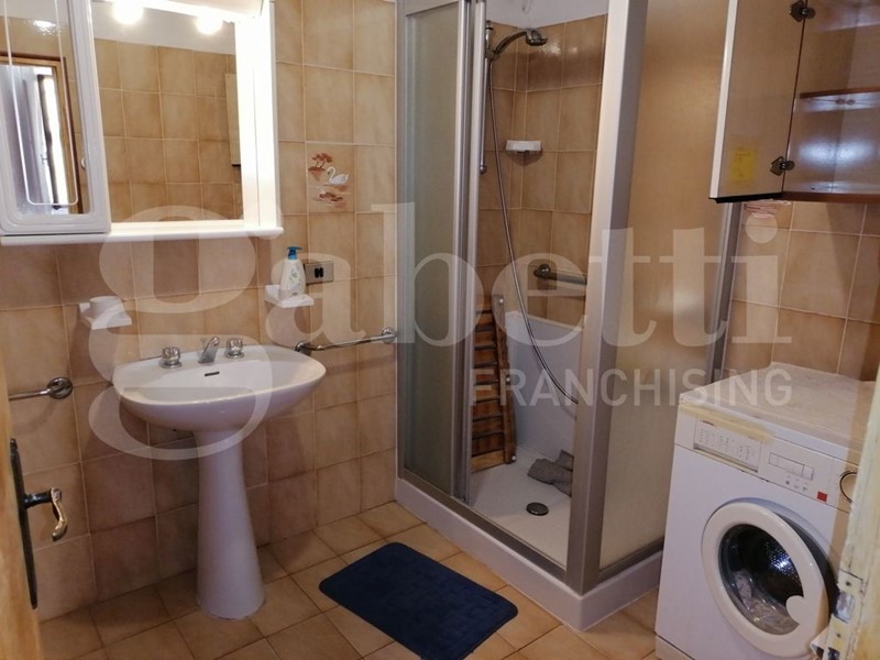 Quadrilocale in Vendita a Massa Marittima, 74'000€, 94 m²