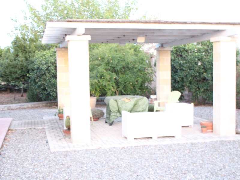 Villa bifamiliare in Vendita a Manduria, 350'000€, 375 m², arredato