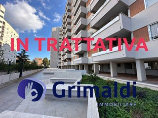 Trilocale in Vendita a Roma, 285'000&euro;, 96 m²
