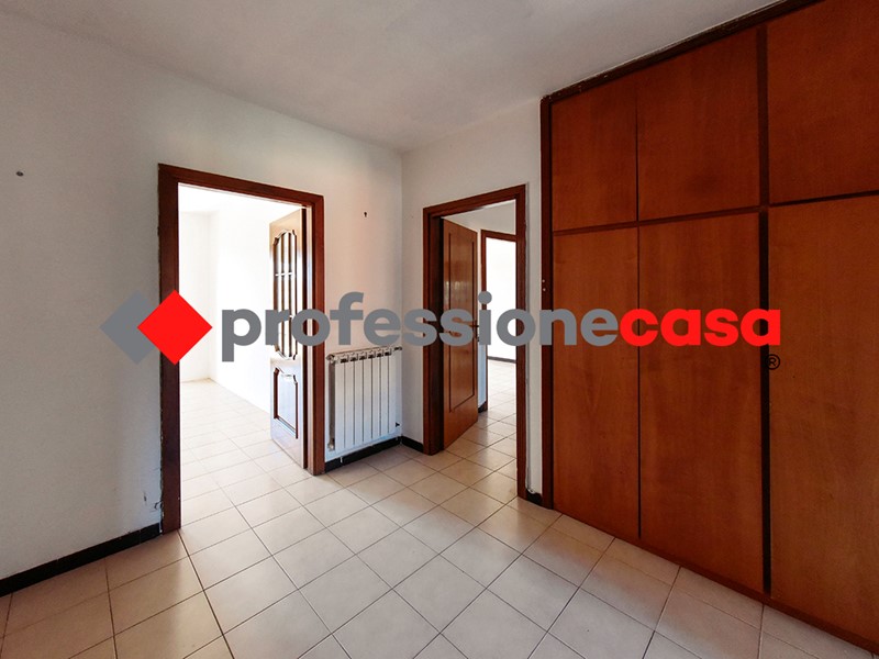 Quadrilocale in Vendita a San Nicola la Strada, 155'000€, 140 m²