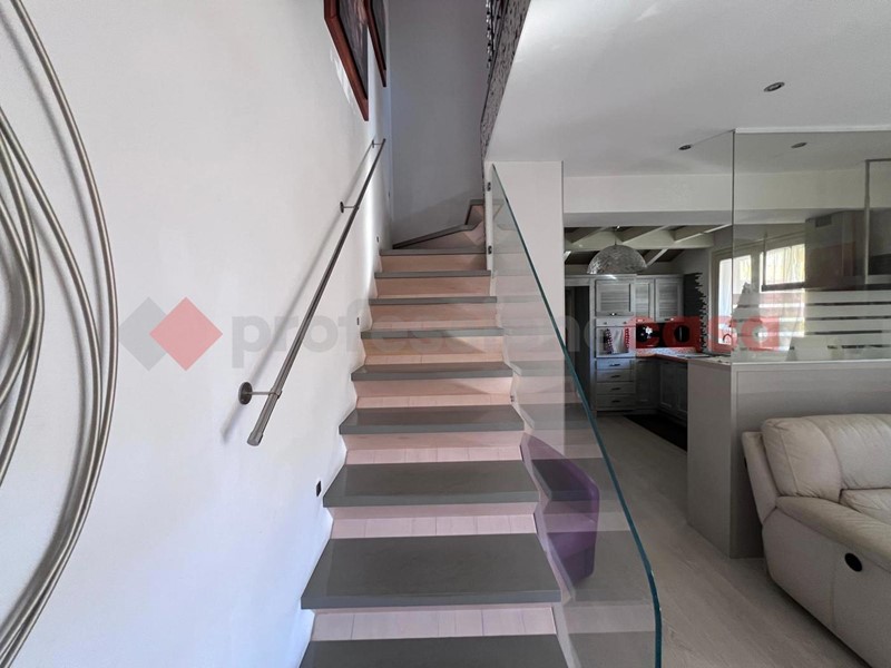 Quadrilocale in Vendita a Arezzo, 290'000€, 95 m², arredato