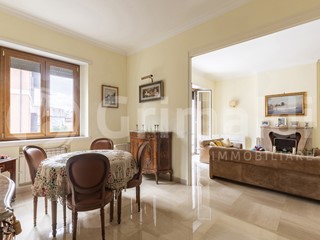 Quadrilocale in Vendita a Roma, 1'000'000&euro;, 211 m²