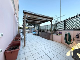 Quadrilocale in Vendita a Sinnai, 189'000€, 130 m²