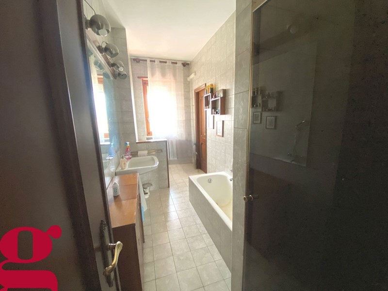 Appartamento in Vendita a Torino, 449'000€, 290 m²