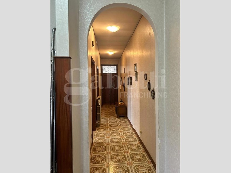 Trilocale in Vendita a Norma, 75'000€, 80 m², arredato