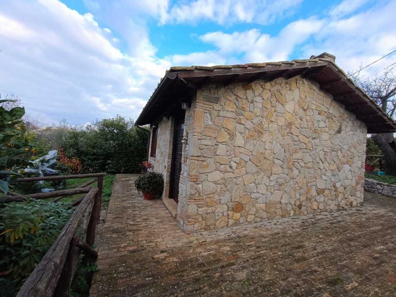 Casa Indipendente in Affitto a Amelia, 320€, 35 m², arredato