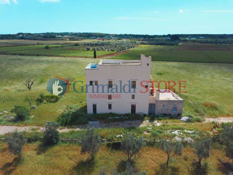 Casa Indipendente in Vendita a Nardò, 1'170'000€, 900 m²