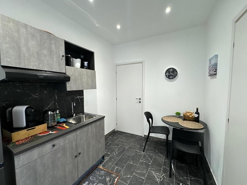 Bilocale in Vendita a Palermo, 85'000€, 48 m², arredato