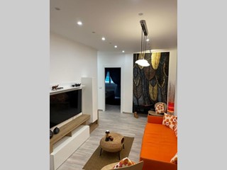 Appartamento in Vendita a Genova, zona Centro, 240'000€, 100 m²