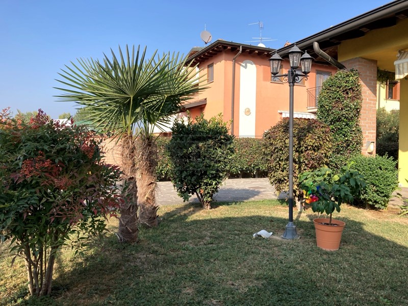 Villa in Vendita a Ripalta Guerina, 235'000&euro;, 160 m², con Box