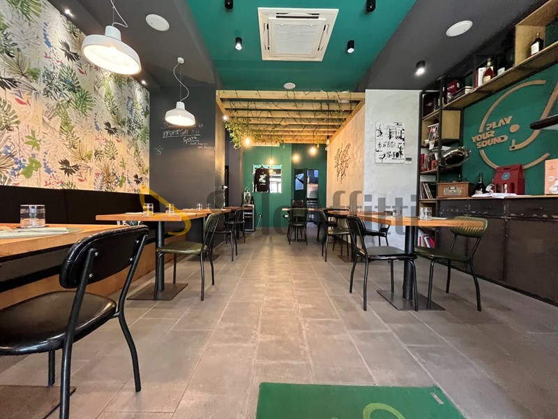 Capannone in Affitto a Catanzaro, zona Lido Corso, 900&euro;, 75 m²