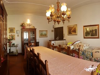 Quadrilocale in Vendita a San Gimignano, 230'000€, 85 m²