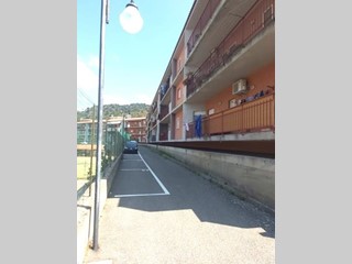 Quadrilocale in Vendita a Messina, 150'000€, 115 m²